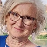 Docente abilitata in Disegno e storia dell'arte, Storia dell'Arte, esperta di Bio architettura